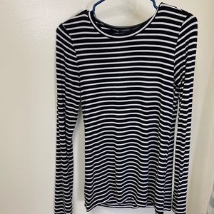 ladies black and white striped shirt